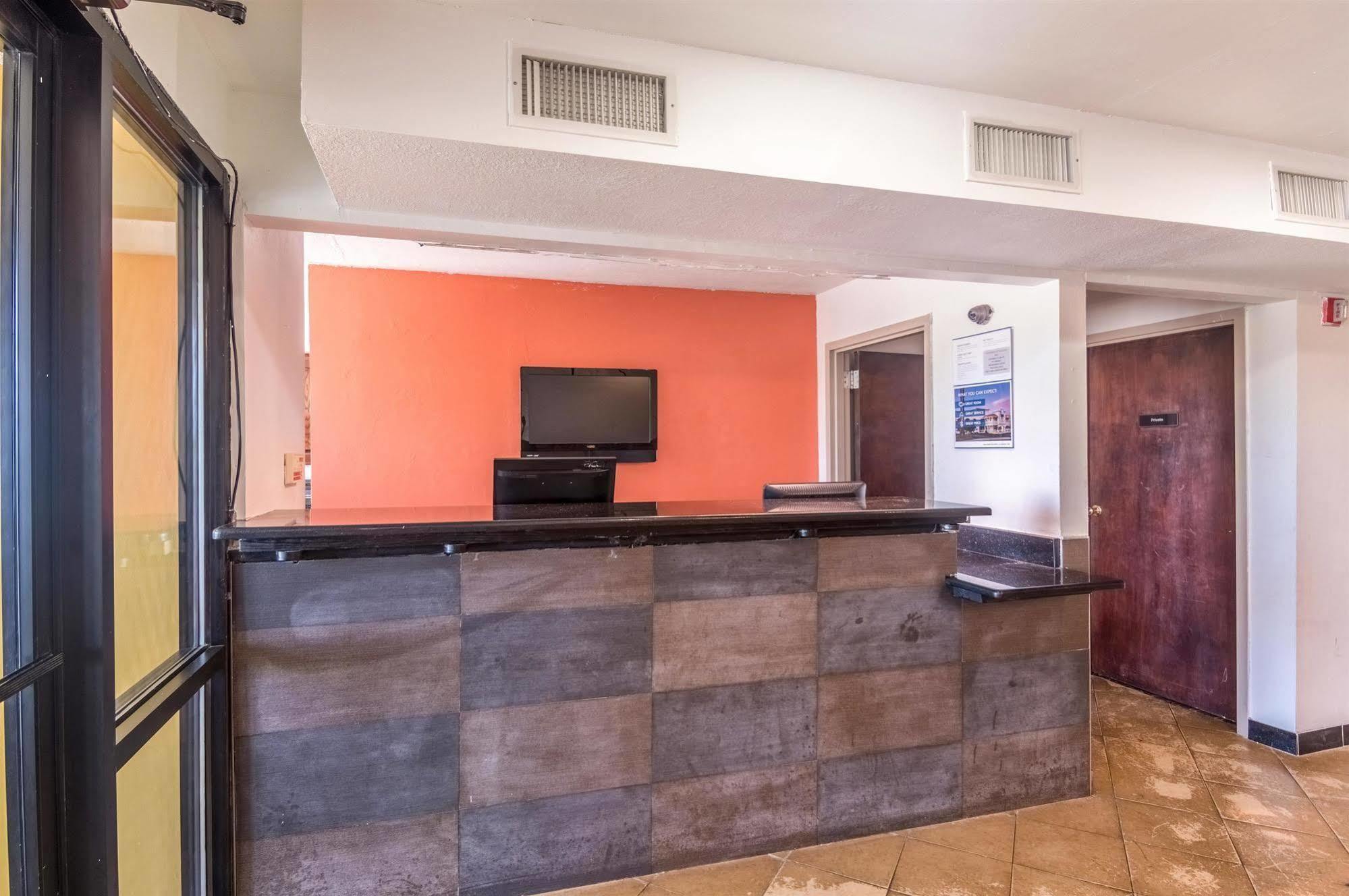 Motel 6 Erick Экстерьер фото